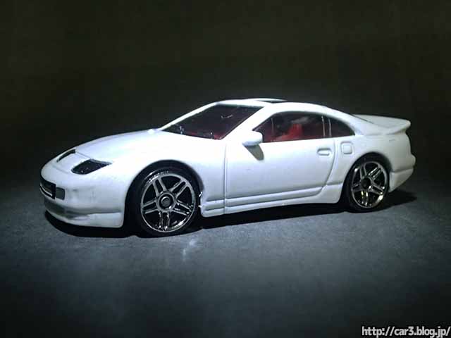 ホットウィールのNISSAN 300ZX TWIN TURBOはZ32型フェアレディZ